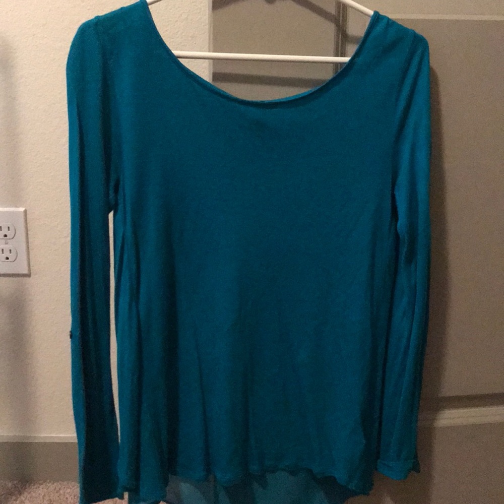 Long sleeve teal blue top